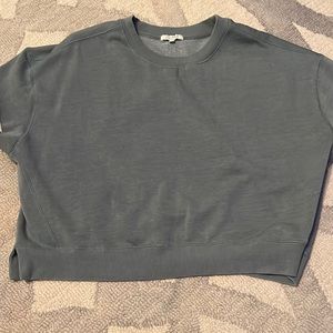 Green Cropped Sweater/T-shirt